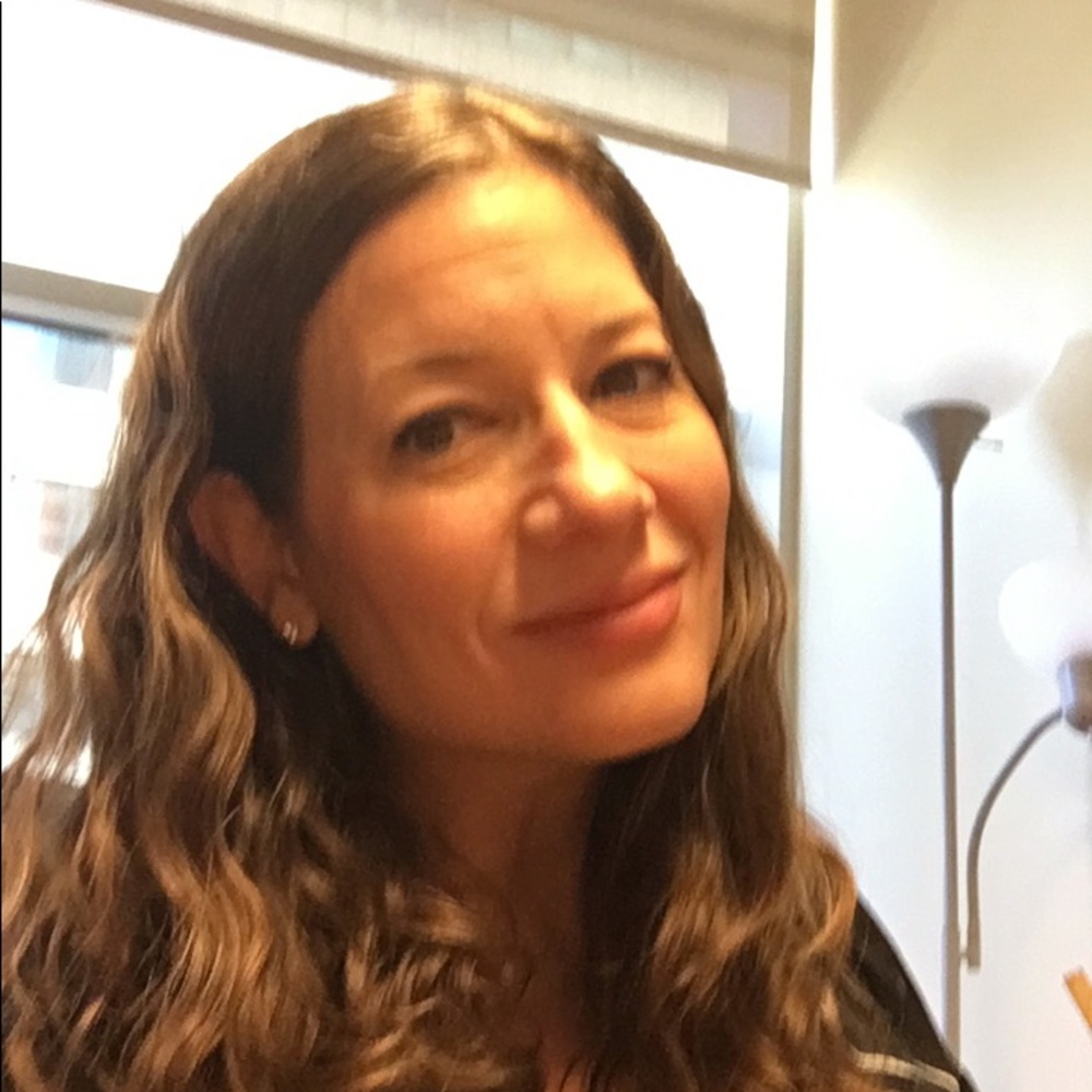 Meet your Posher, Jennifer